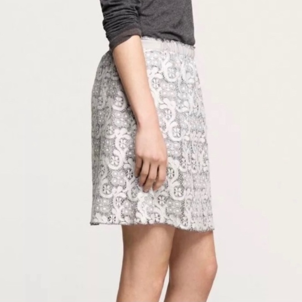 🌟 J.Crew Heather Lace Mini Skirt, Size 4, Green